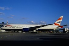 RC304_G-YMMU_BRITISH AIRWAYS_B777-236 - ORIGINAL KODAK SLIDE picture