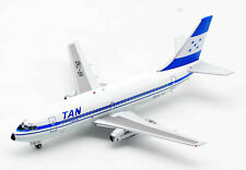 1:200 INF200 TAN Boeing 737-200 HR-TNR with stand picture