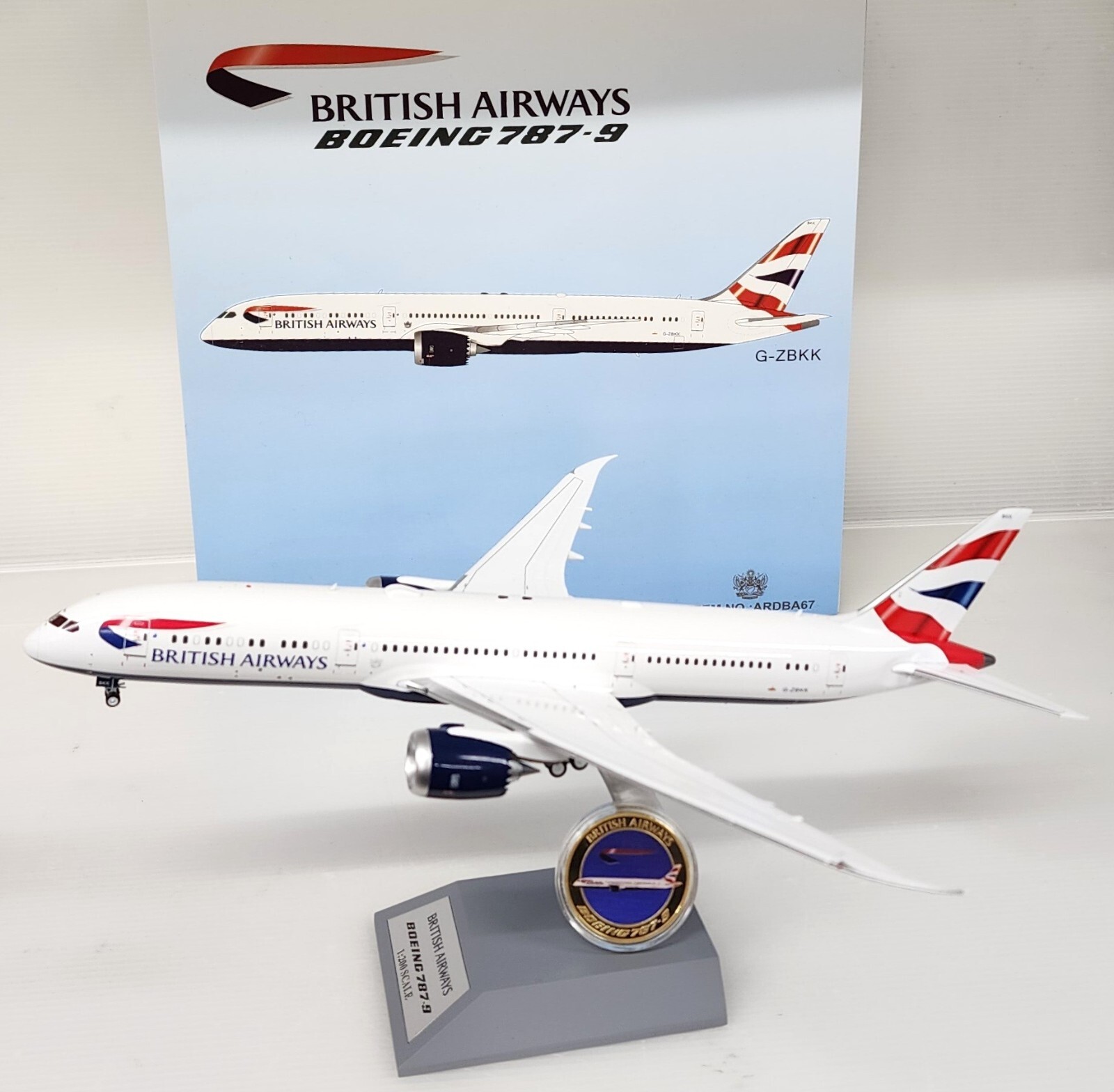 Boeing 787-9 British Airways G-ZBKK (with stand and coin) Ref: ARDBA67 in 1/200