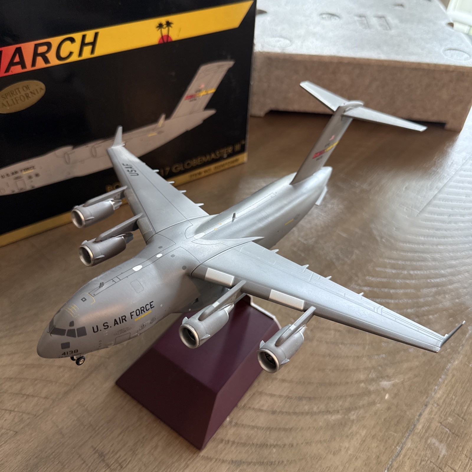 Gemini Jets C-17 Globemaster III March AFB “Spirit of California” Model Airplane Gemini Jets C-17 Globemaster III March AFB “Spirit of California” Model Airplane