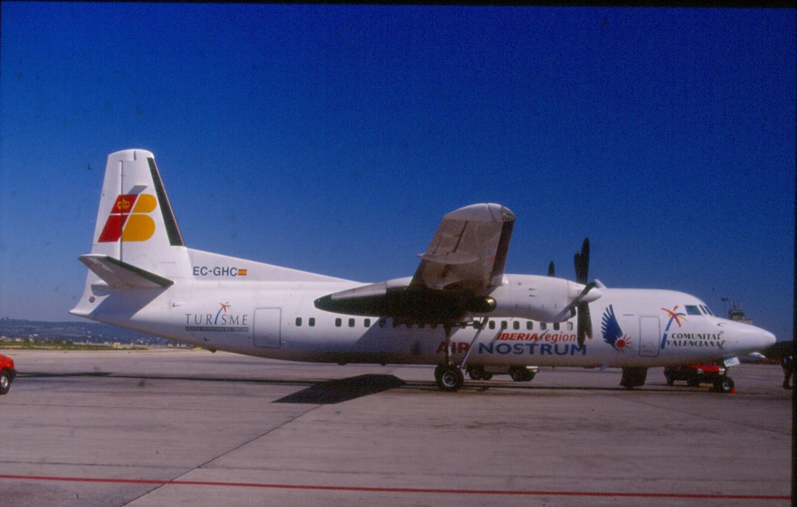 EC-GHC AIR NOSTRUM FOKKER 50 SPECIAL COLORS ORIGINAL FUJI SLIDE F598 EC-GHC AIR NOSTRUM FOKKER 50 SPECIAL COLORS ORIGINAL FUJI SLIDE F598
