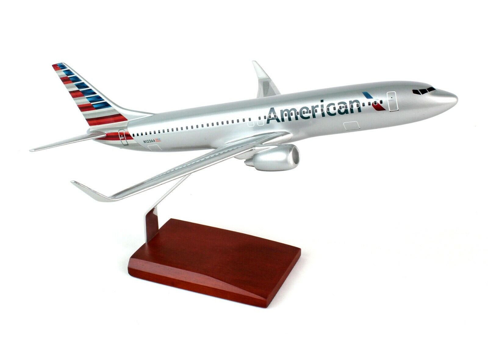 American Airlines Boeing 737-800 New Livery Desk Display Model 1/100 SC Airplane