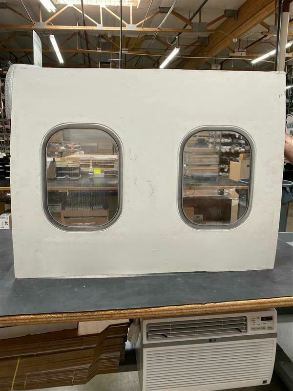 Authentic 747-400 Double Window Cutout