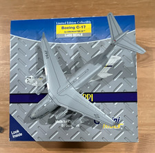 GeminiJets Boeing C-17 Globemaster III USAF 1:400 Scale Aircraft Model picture