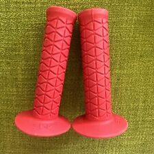 NOS Vintage A’ME USA Old School BMX Red TRI Grips (no package minimal shop wear) picture