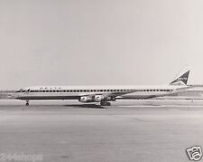 DELTA AIR LINES - SUPER DC 8 71 (STRETCH) TAXING  LH - BLACK & WHITE 8 X 10   picture