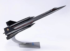 1:72 SR-71A Blackbird Dartboard Diecast Model Lockheed Stealth Recon Jet + Stand picture