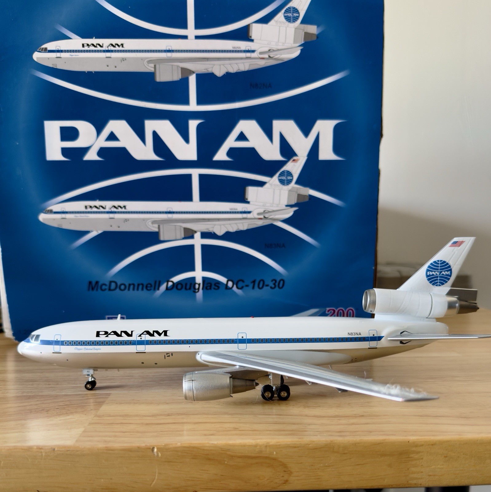 Aviation200 Pan Am DC-10-30 N83NA AV2PAA002 Limited Run Model Aviation200 Pan Am DC-10-30 N83NA AV2PAA002 Limited Run Model