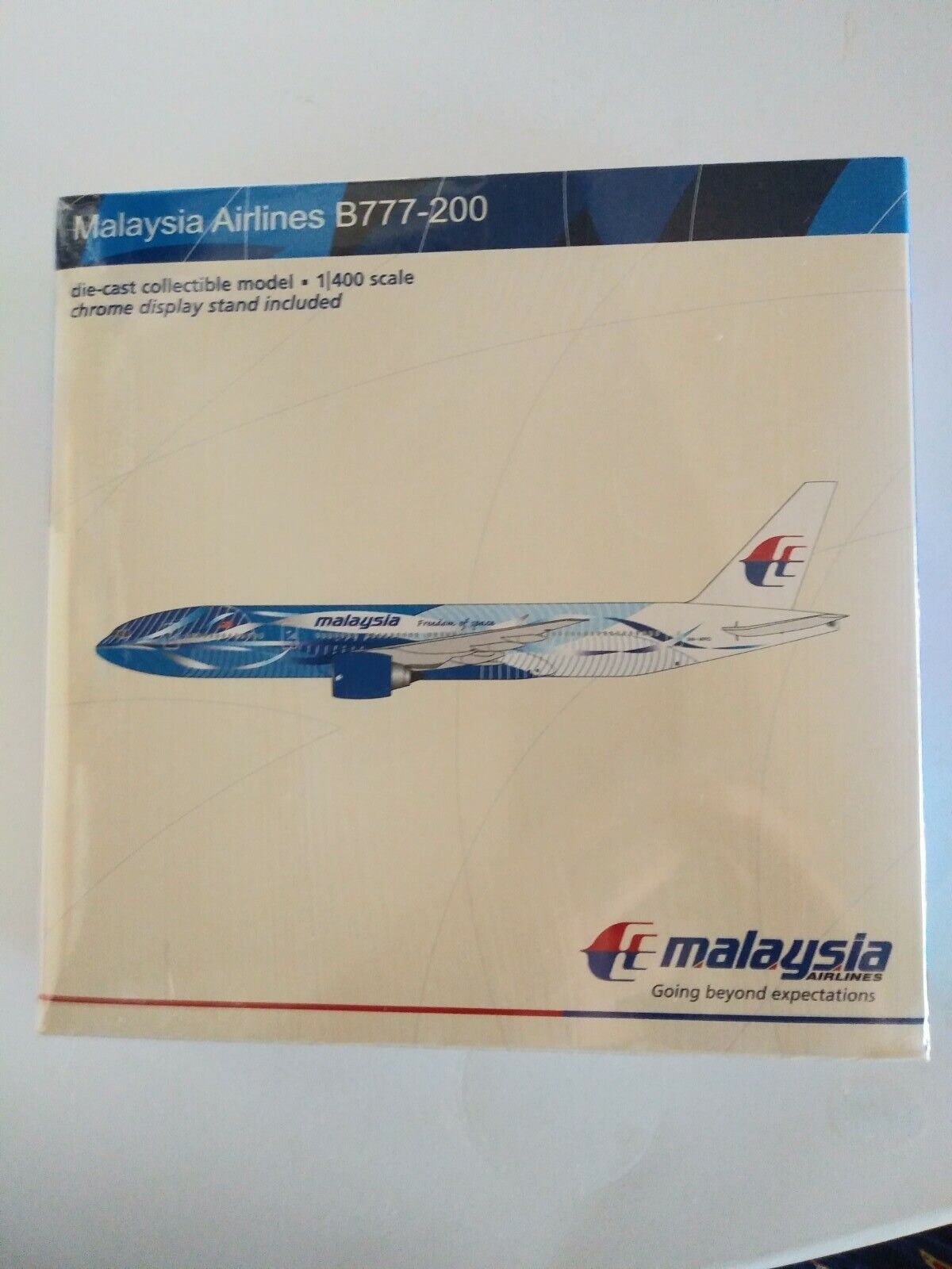 Gemini Jets Malaysia MAS Boeing 777-200 1:400 9M-MRD Heliconia RARE Exclusive