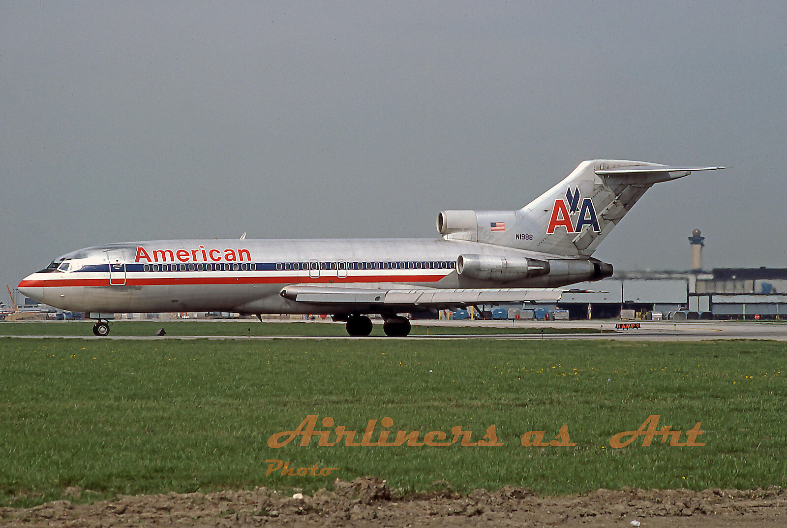 American Airlines Boeing 727-23 N1988 at ORD in May 1984  8\