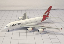 QANTAS AIRWAYS Airbus A380 Metal Aircraft Model 1:500 Scale Herpa VH-OQA picture