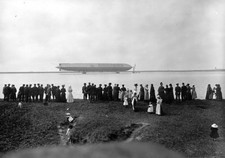 Old Aviation History Photo The Launching Of The First Naval Airship The Mayfly picture