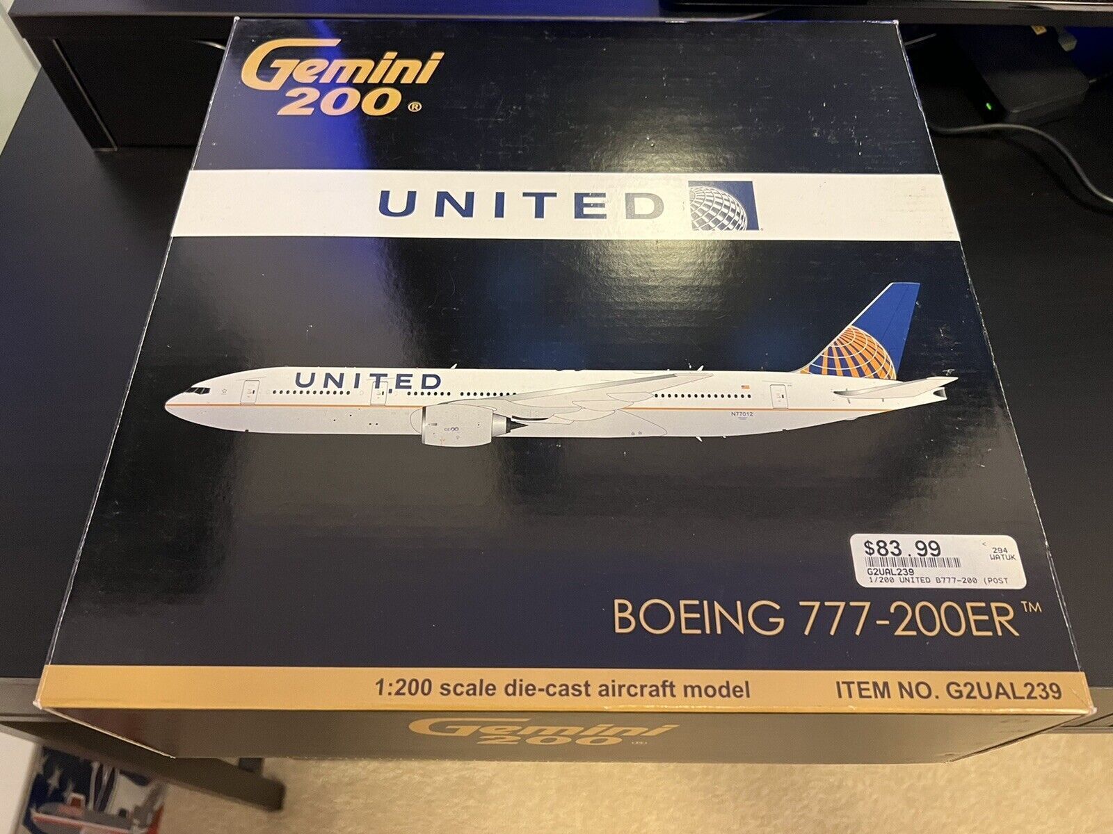 SUPER RARE Gemini 200 United 777 Old Colors, 1:200 Scale, Retired