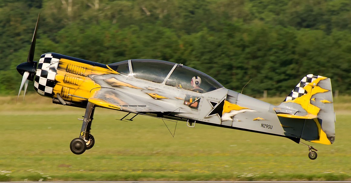 Sukhoi Su-29 Russian Aerobatic Sports Airplane Model Replica Small 
