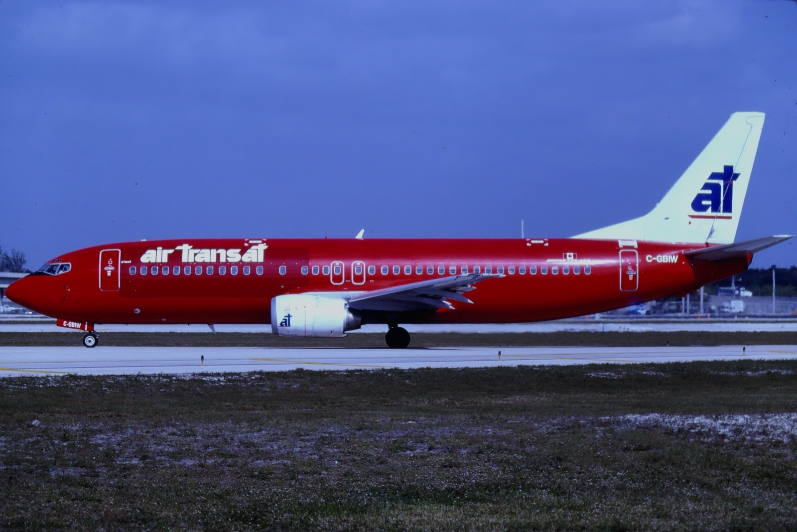 RJ60_C-GBIW_AIR TRANSAT_B737-46M_2000_VIRGIN EXPRESS CS - ORIGINAL KODAK SLIDE RJ60_C-GBIW_AIR TRANSAT_B737-46M_2000_VIRGIN EXPRESS CS - ORIGINAL KODAK SLIDE