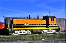 Portland & Western 1202_PTLD, OR_AUG 12, 1997_ORIGINAL TRAIN SLIDE picture