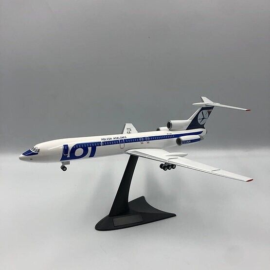 Aircraft model Tupolev Tu-154 LOT SP-LCN Scale: 1: 200