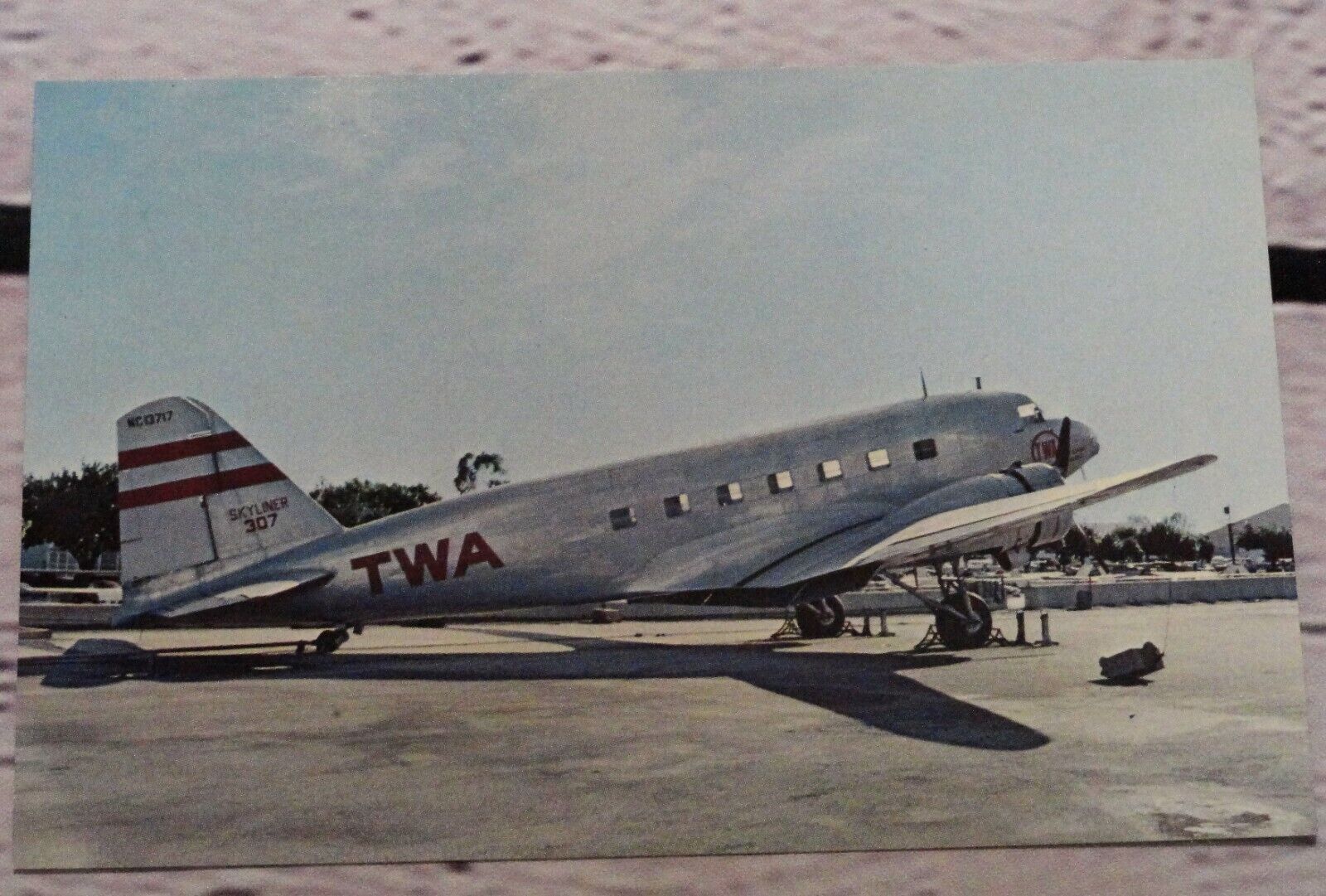  Vintage TWA Trans World Airlines Douglas DC-2 Aviation Postcard Nice