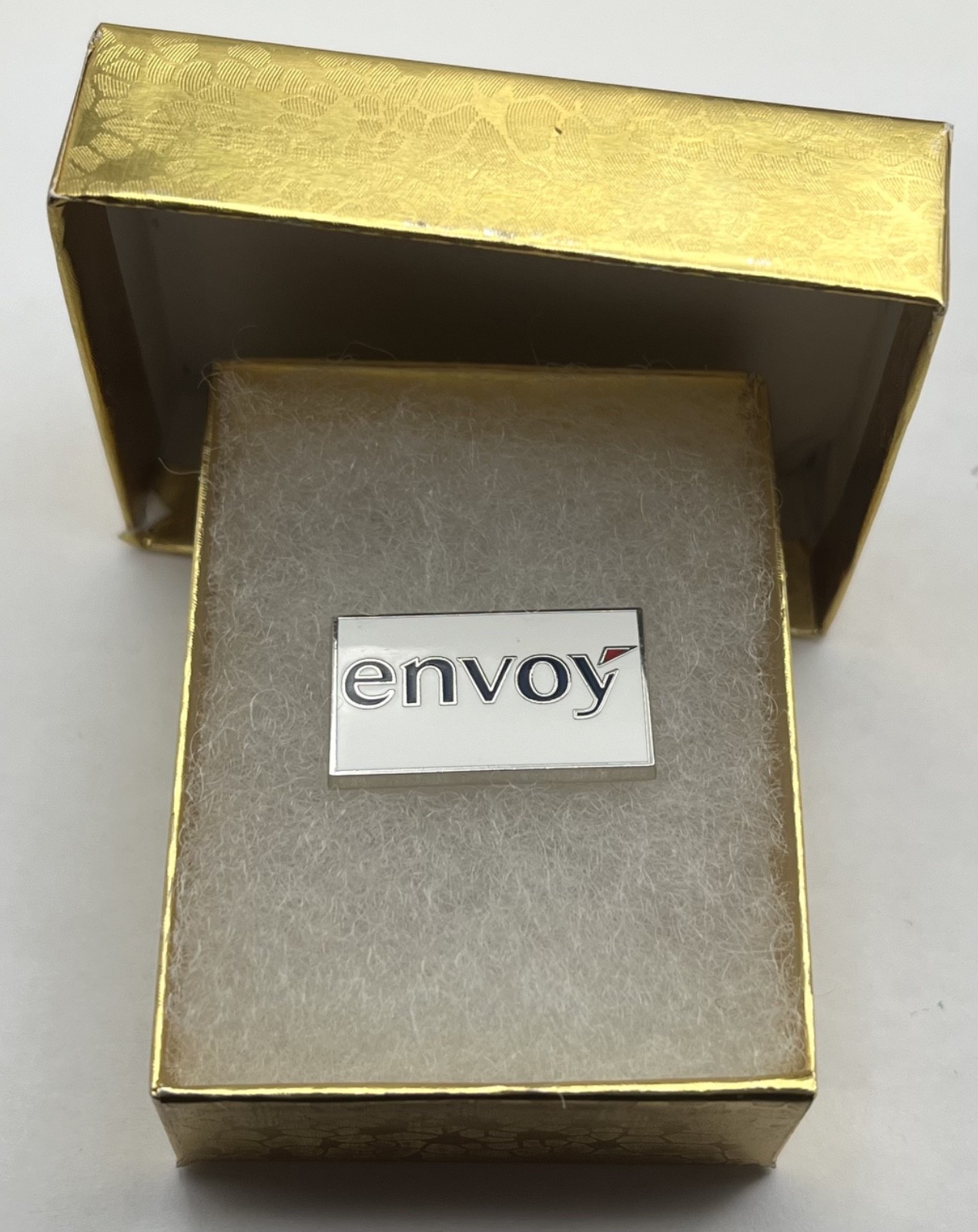 Envoy Air Airline Pin ~ American Airlines American Eagle Partner ~ Repro Gift