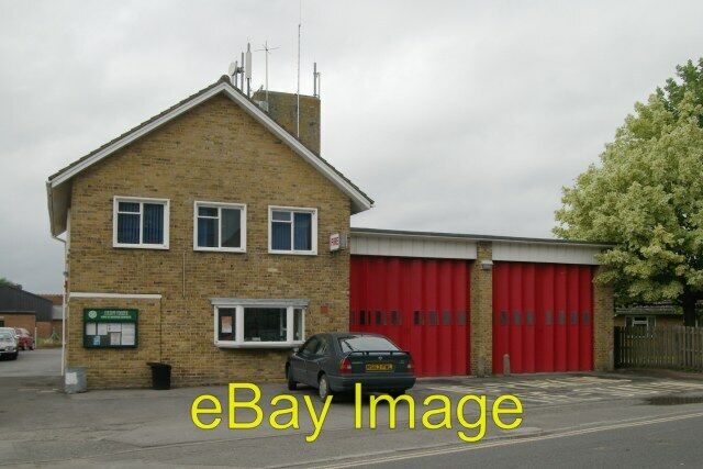 Photo 6x4 Wantage fire station  c2007