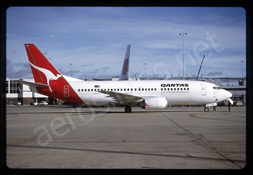 Qantas Boeing 737-300 VH-TAU Jun 94 Kodachrome Slide/Dia A8