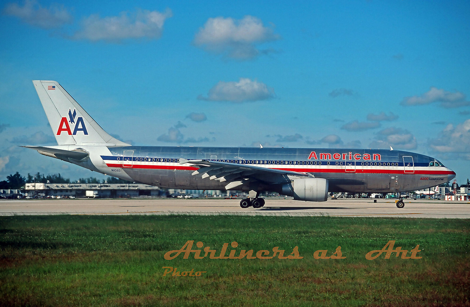 American Airlines Airbus A300 N11060 at MIA October 1997 8\