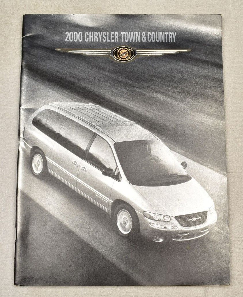 2000 CHRYSLER TOWN & COUNTRY SALES BROCHURE