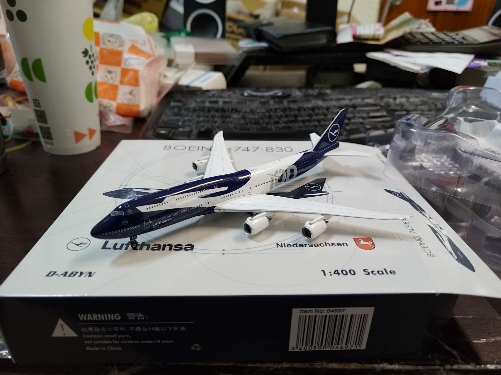 1:400  Lufthansa 747-8 D-ABYN  100 years Phoenix