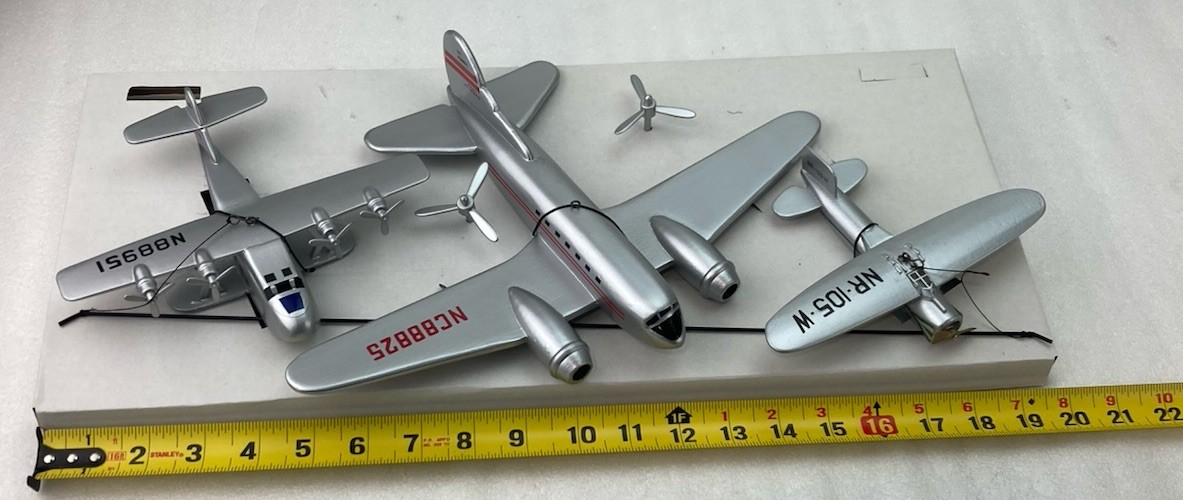 Douglas DC-4 / C-54 Skymaster, Boeing 307 Stratoliner, Lockheed 5C Vega Winnie M