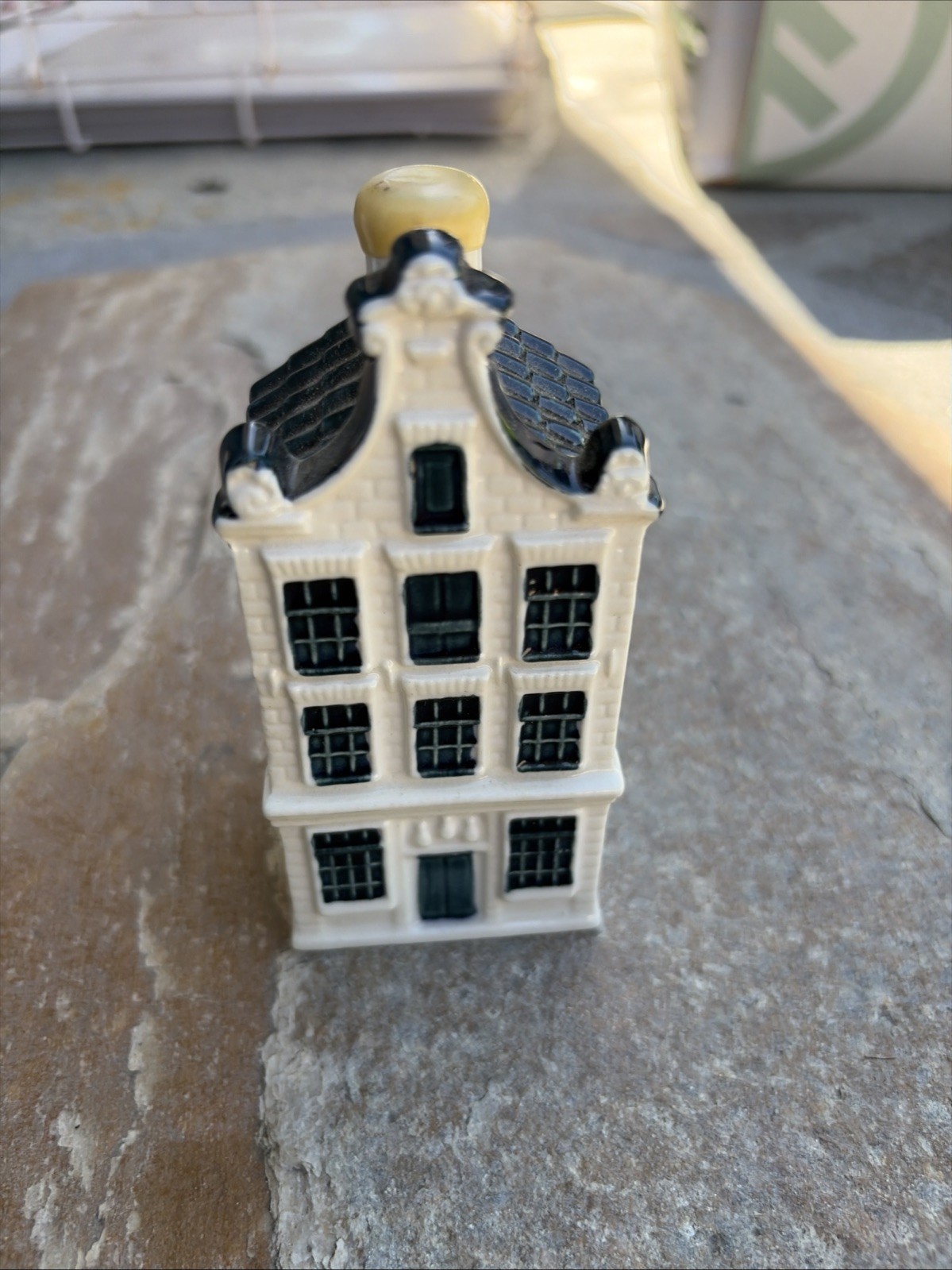 klm bols delft blue house #80 Empty klm bols delft blue house #80 Empty