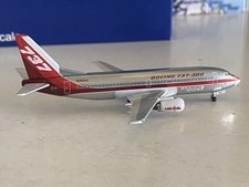 Aeroclassics Boeing Aircraft Company Boeing 737-300 1:400 N352AU ACN352AU USAir picture