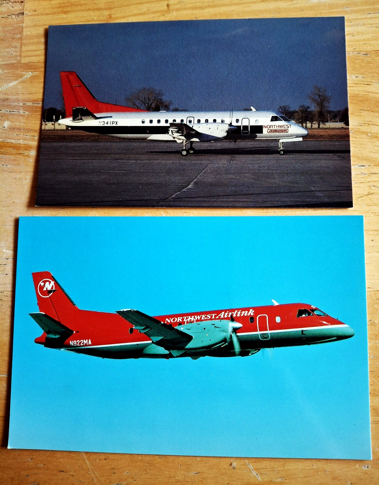 Northwest Airlink/Express Airlines 3 SAAB SF340A Postcards Northwest Airlink/Express Airlines 3 SAAB SF340A Postcards