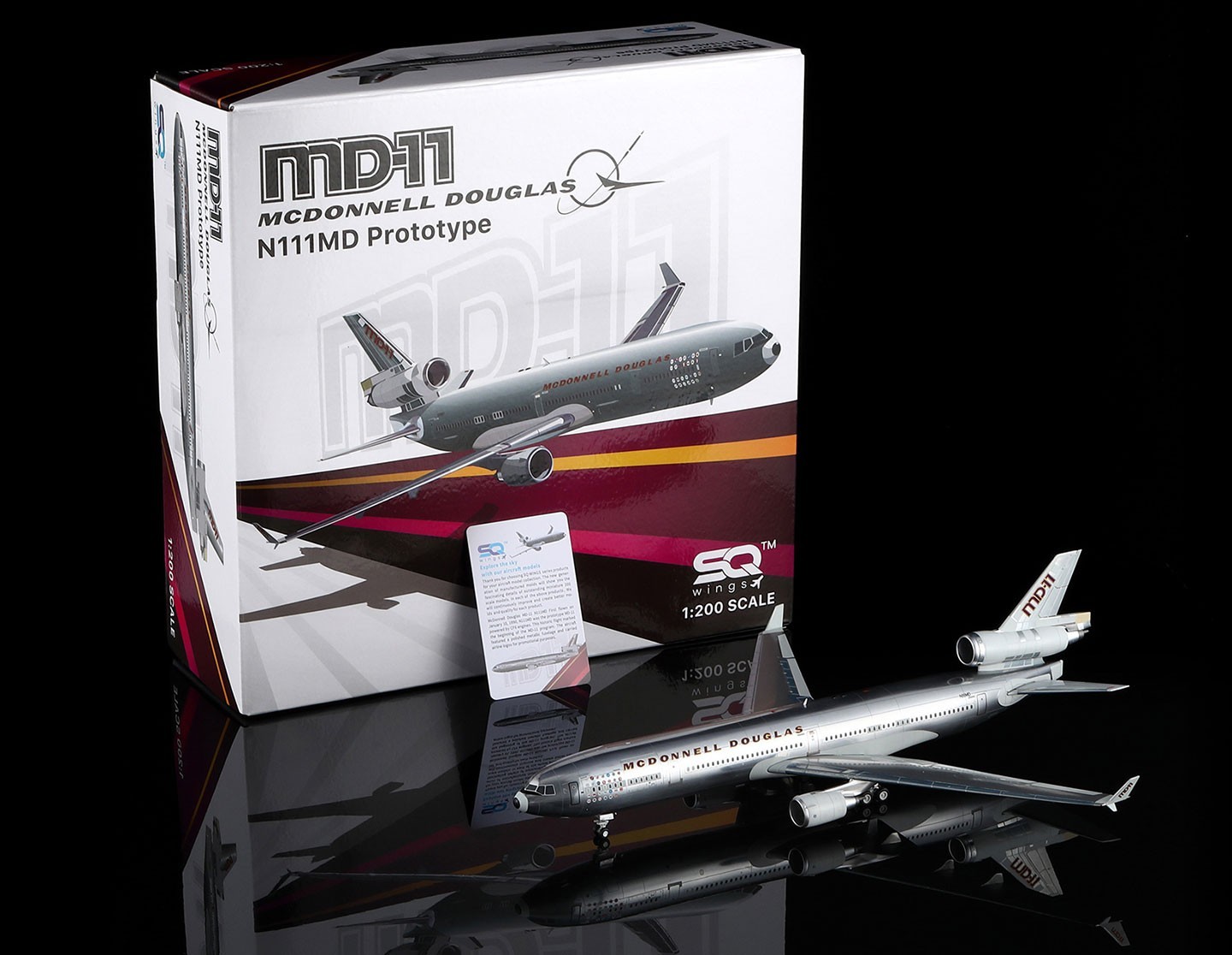 SQ Wings 1:200 McDonnell Douglas MD-11 N111MD Flaps Down Diecast Aircraft Model SQ Wings 1:200 McDonnell Douglas MD-11 N111MD Flaps Down Diecast Aircraft Model