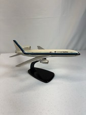 Vintage Eastern Airlines L-1011 TriStar Whisperliner 1:200 Air Jet Model Stand picture