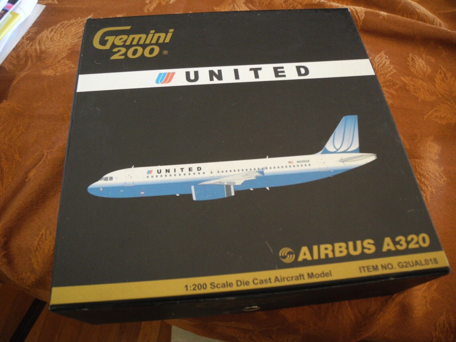 Extremely Rare GEMINI Airbus A320 UNITED, Orig Version, Retired