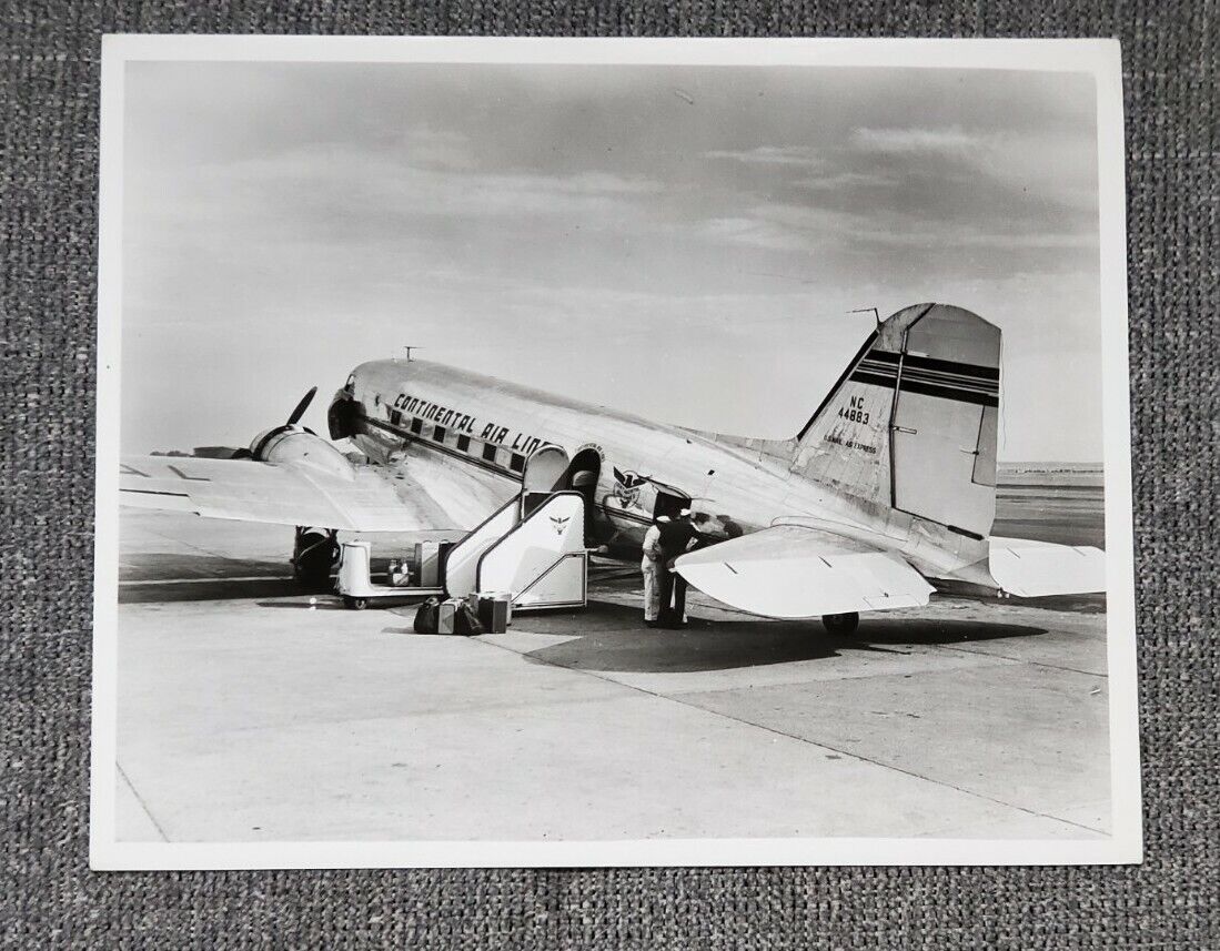 Continental Air Lines 1948 Skystreamer DC-3 Photo 8×10 Vintage Black White 