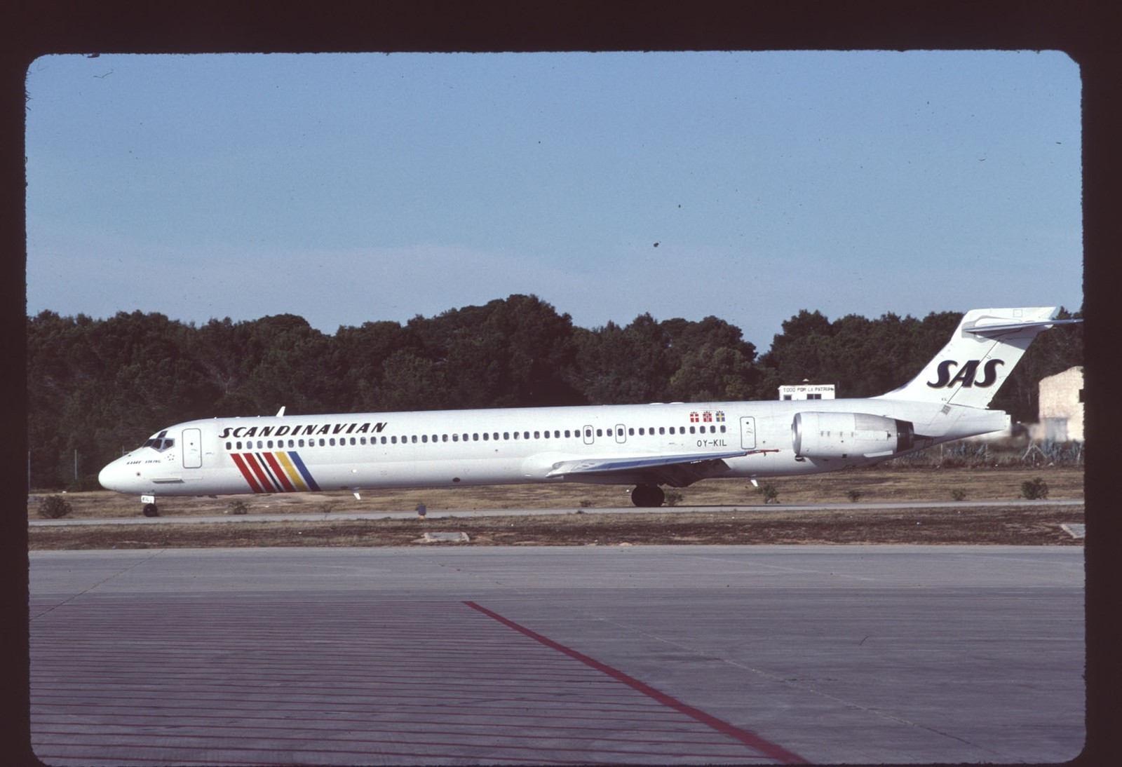 Orig 35mm airline slide SAS Scandinavian Airlines MD-90 OY-KIL Orig 35mm airline slide SAS Scandinavian Airlines MD-90 OY-KIL