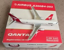 Phoenix Airbus A300 Qantas VH-TAA  in 1:400 picture
