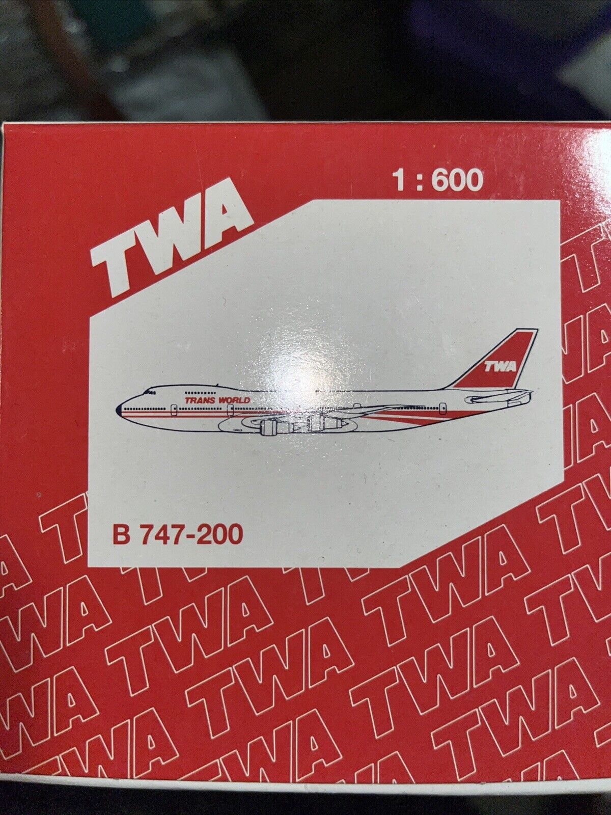 TWA B 747-200 Model 1:600
