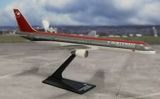 Flight Miniatures  Boeing 757 351  Northwest Airlines  1:200 Scale  picture