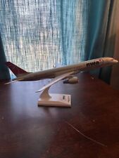 Northwest Airlines NWA Boeing 757-200 Skymarks Plane With Stand picture