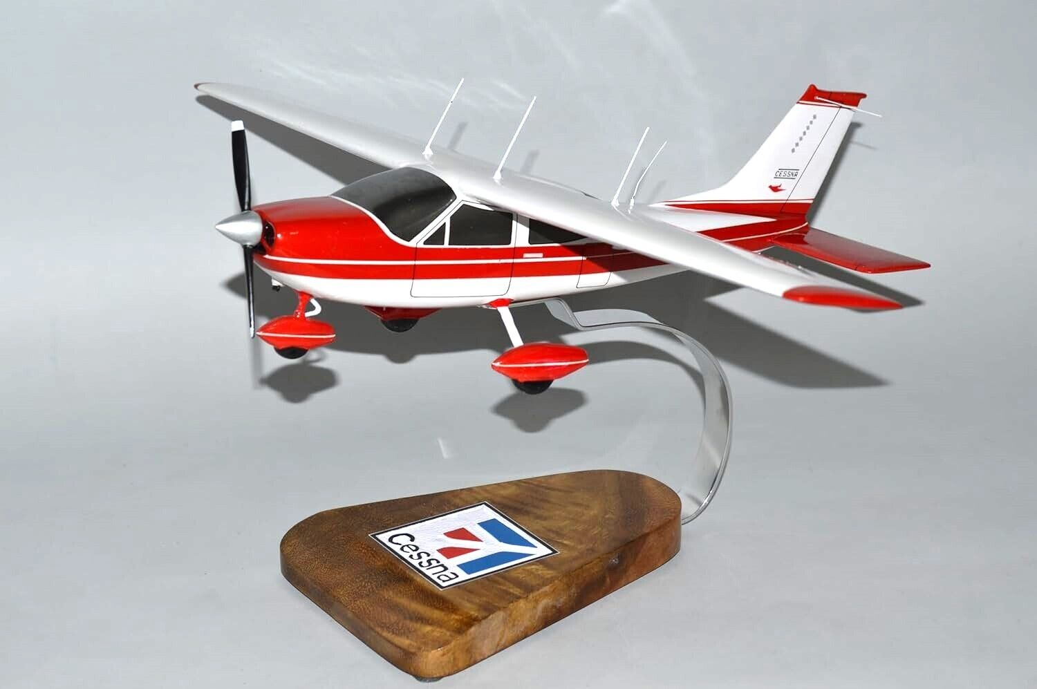 Cessna 177 Cardinal Red Private Plane Desk Top Display 1/24 Model SC Airplane