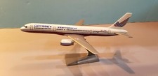 FLIGHT MINIATURE ODYSSEY INTERNATIONAL 757-200 1:200 SCALE MODEL picture