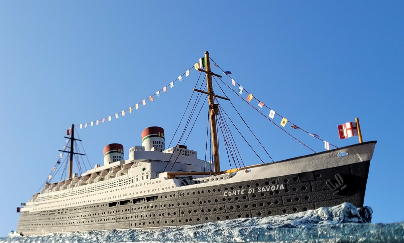 SS Conte Di Savoia Ocean Liner Model Cruise Ship 1:350 Scale Italian Line