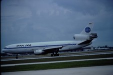 RB496_N80NA_PAN AM_DC-10-30 - ORIGINAL KODAK SLIDE picture