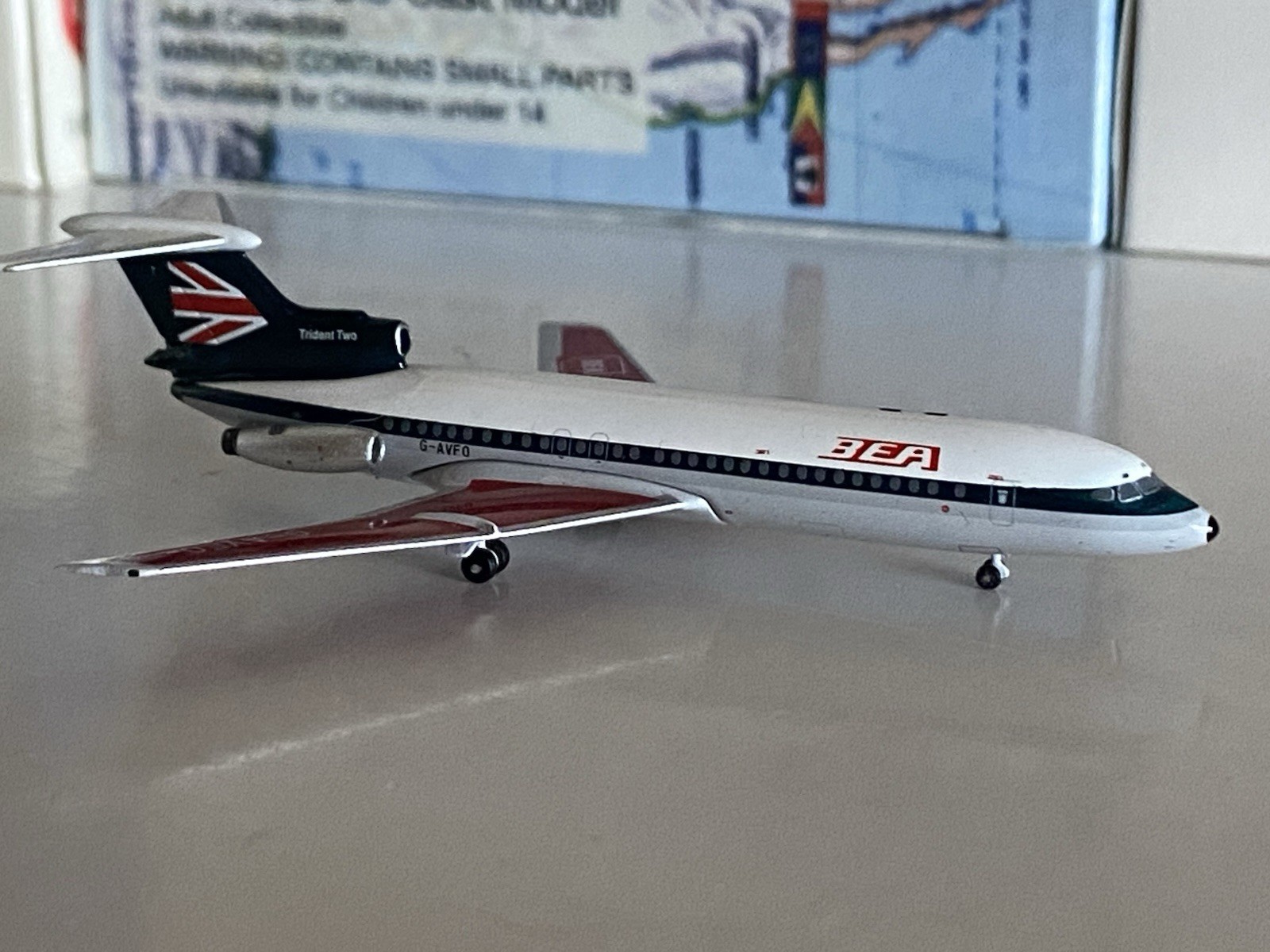 Aeroclassics BEA British European Hawker Siddeley HS-121 Trident 2 1:400 G-AVFO