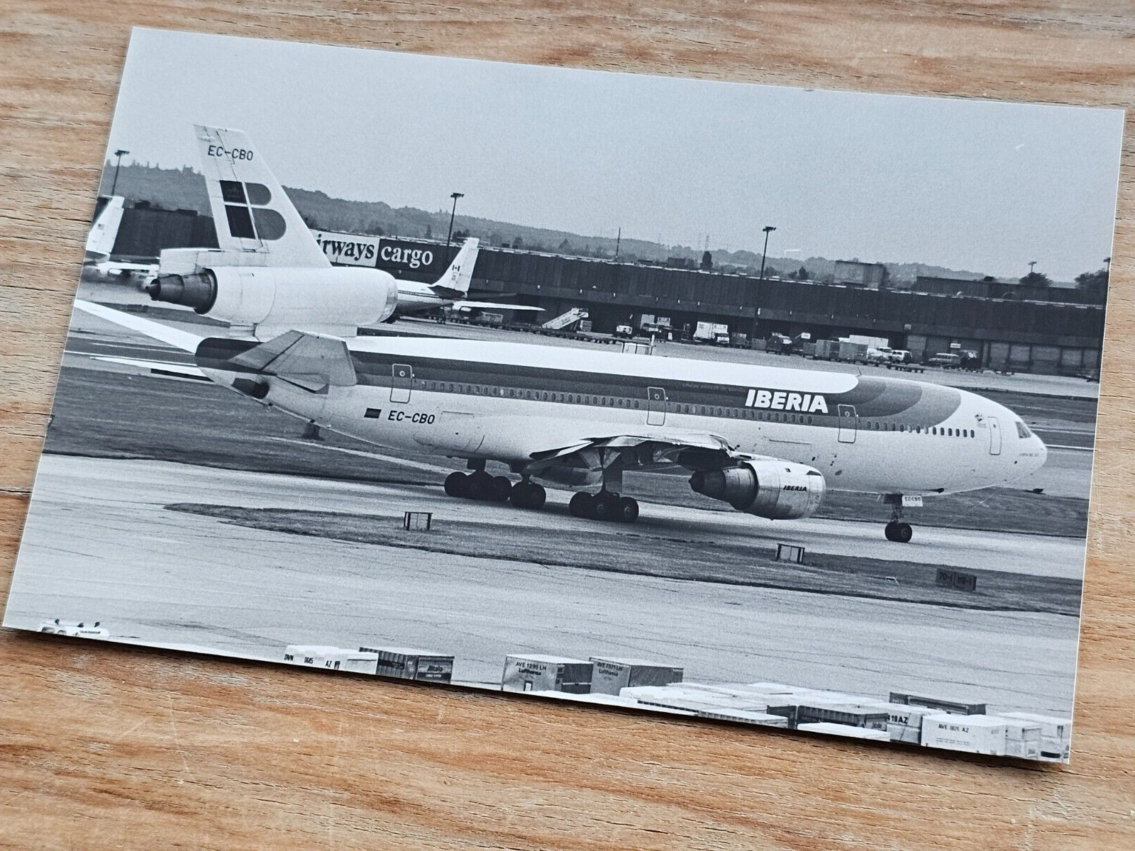 Iberia DC-10, EC-CBO, Heathrow 1981,  original photograph ex-Caratini collection