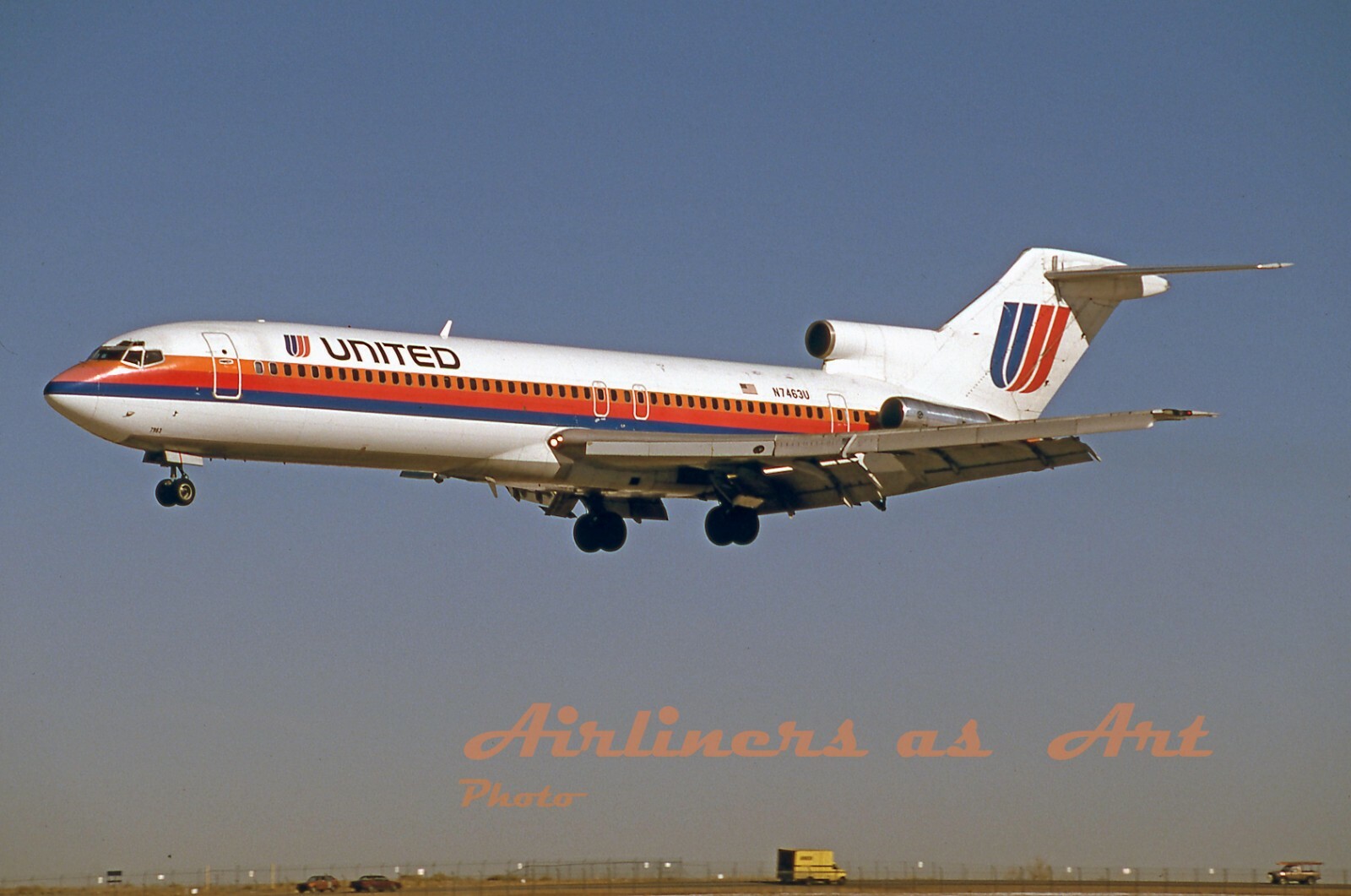 United Airlines Boeing 727-222 N7463U at DEN in January 1995 8
