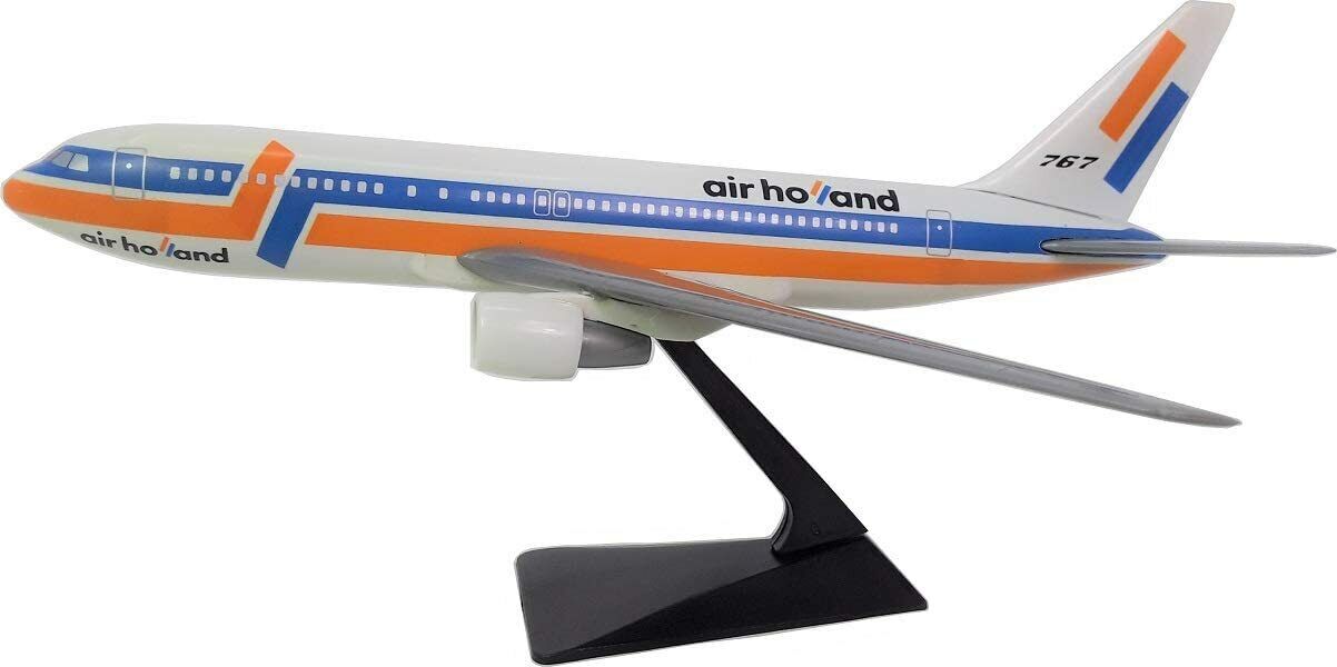 Flight Miniatures Air Holland Boeing 767-200 Desk Display 1/200 Model Airplane