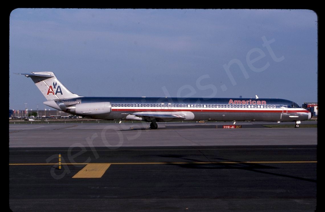 American McDonnell Douglas MD-82 N44503 May 03 Kodachrome Slide/Dia B20